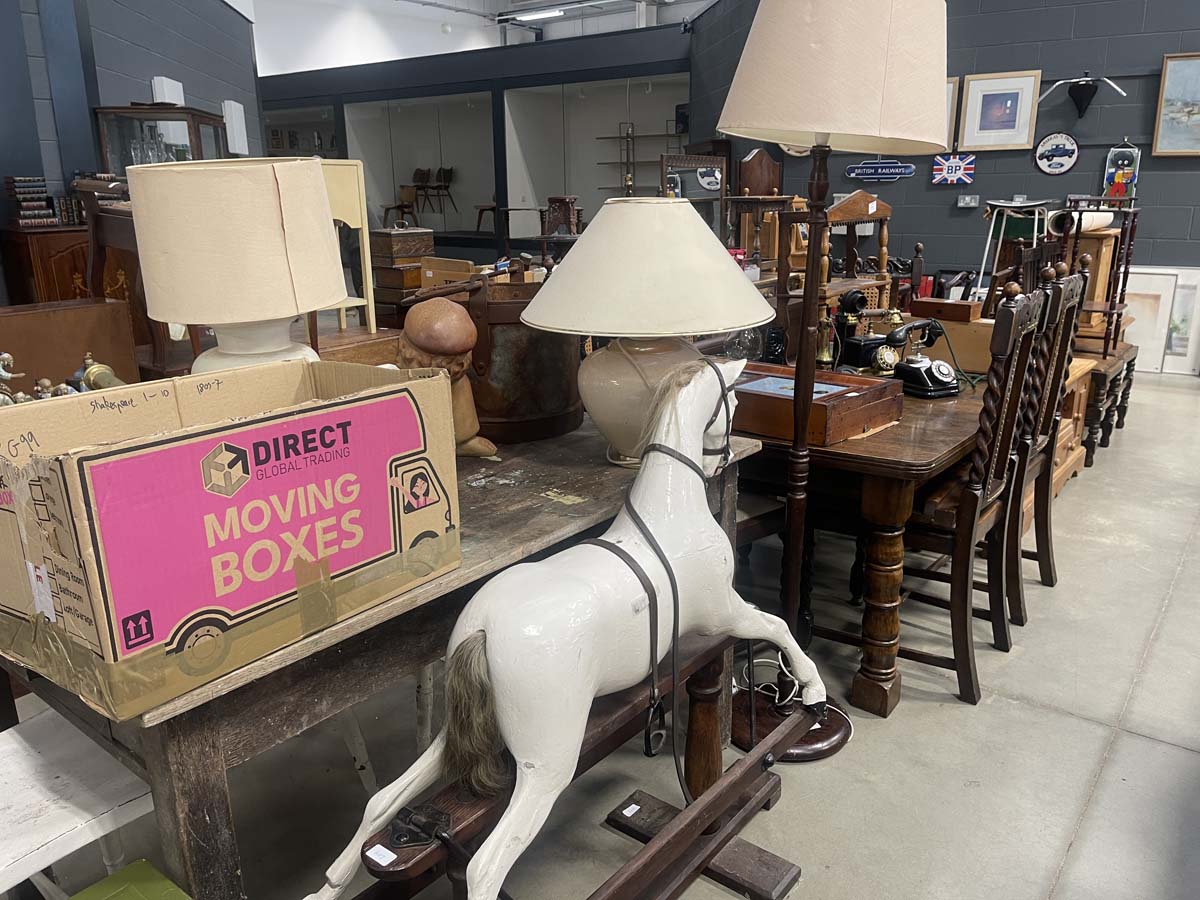 Bedford Weekly Auction