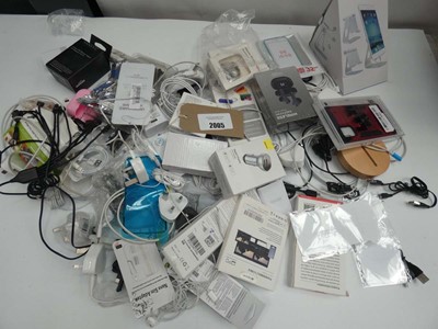 Lot 2005 - Mixed lot of mobile phone accessories;...