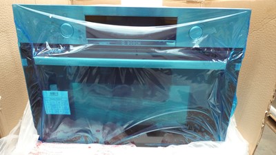 Lot 120 - CMA583MS0BB Bosch Built-in Microwave with hot...