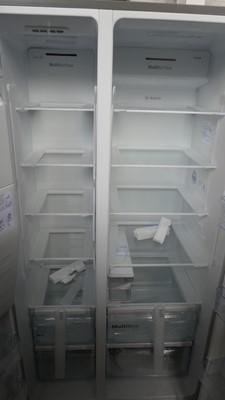 Lot 5 - KAI93VIFPGB Bosch Side-by-side fridge-freezer