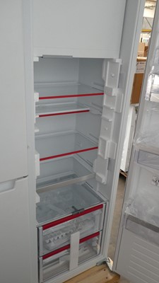 Lot 36 - KI2823FF0GB Neff Built-in larder fridge
