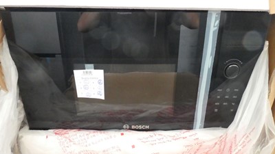 Lot 53 - BFL523MB0BB Bosch Built-in microwave oven