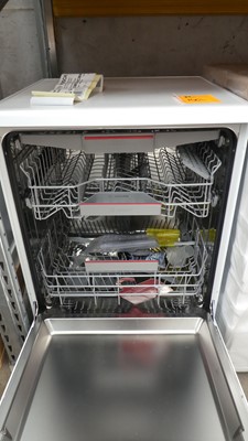 Lot 79 - SMS4HCW40GB Bosch Free-standing dishwasher