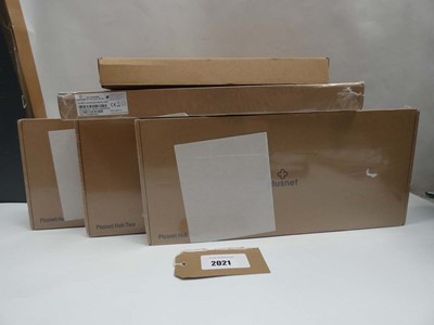 Lot 2021 - 3x Plusnet Hub Two's, 1x Plusnet router and...