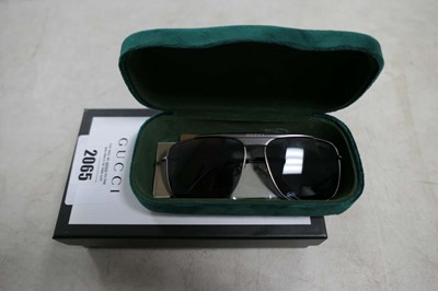 Lot 2065 - Gucci sunglasses with hard case and box