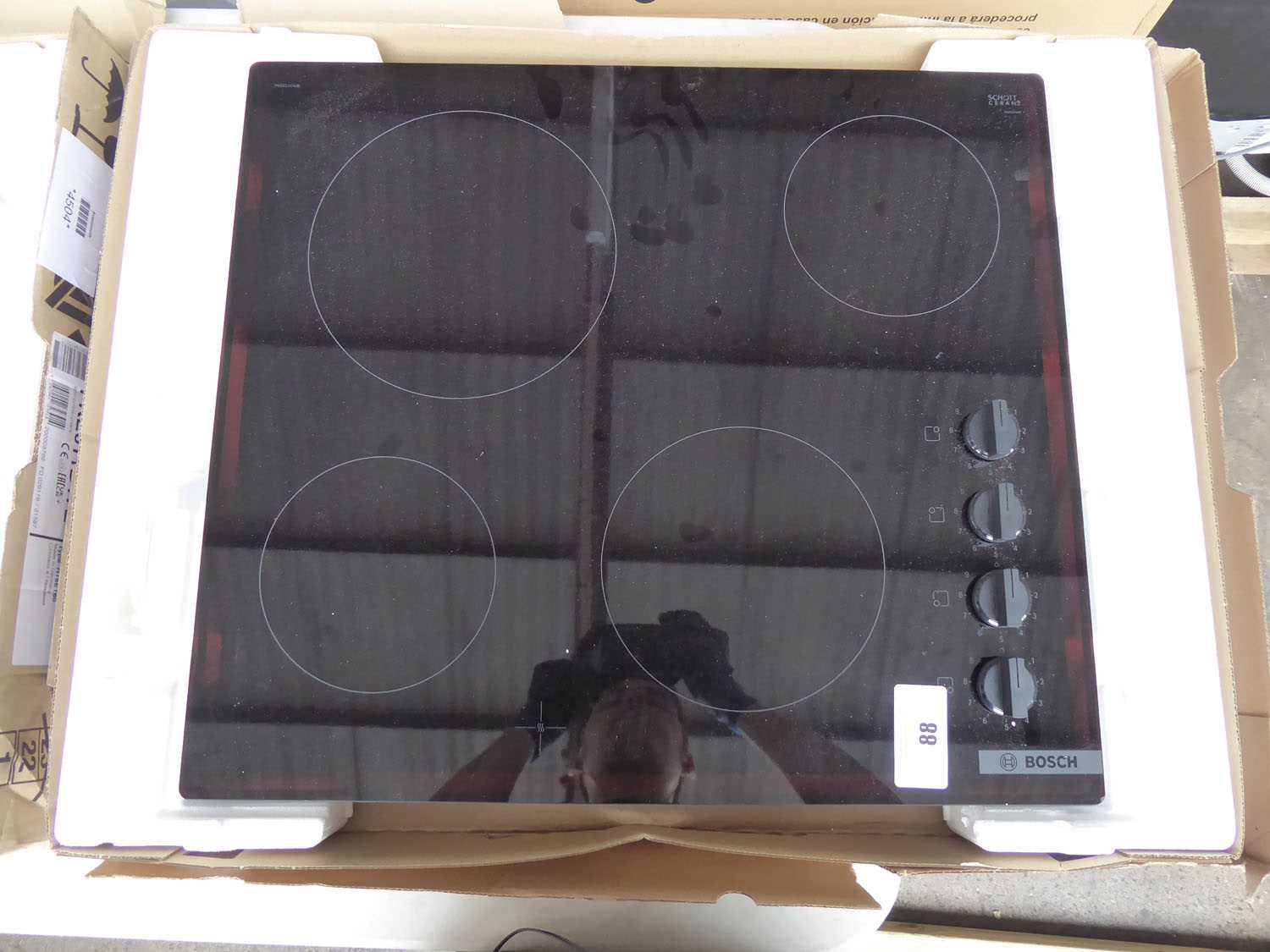 Lot 88 PKE611CA3EB Bosch Electric hob, autarkic