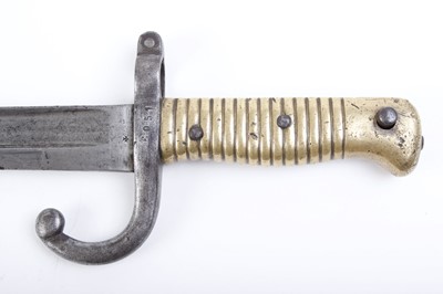 Lot 77 - Chassepot bayonet with 22½ ins single edged...