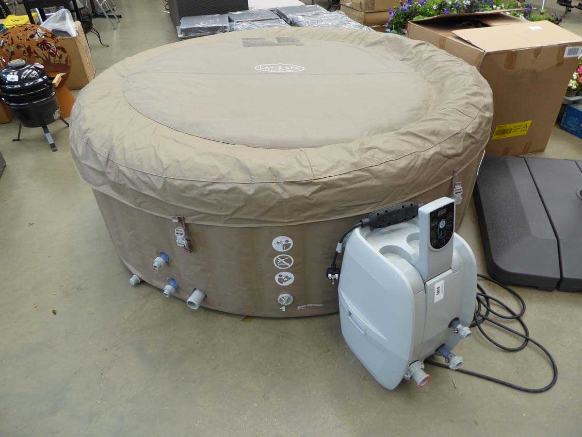 Lot 4145 Palm Springs Lazy Spa with pump
