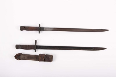 Lot 77 - US Remington M1917 bayonet, with leather frog;...