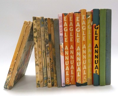 Lot 211 - Children's Annuals & Books : Rupert Annuals...