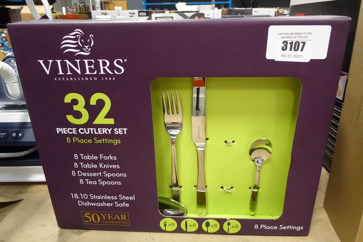 Lot 3107 Viners cutlery set