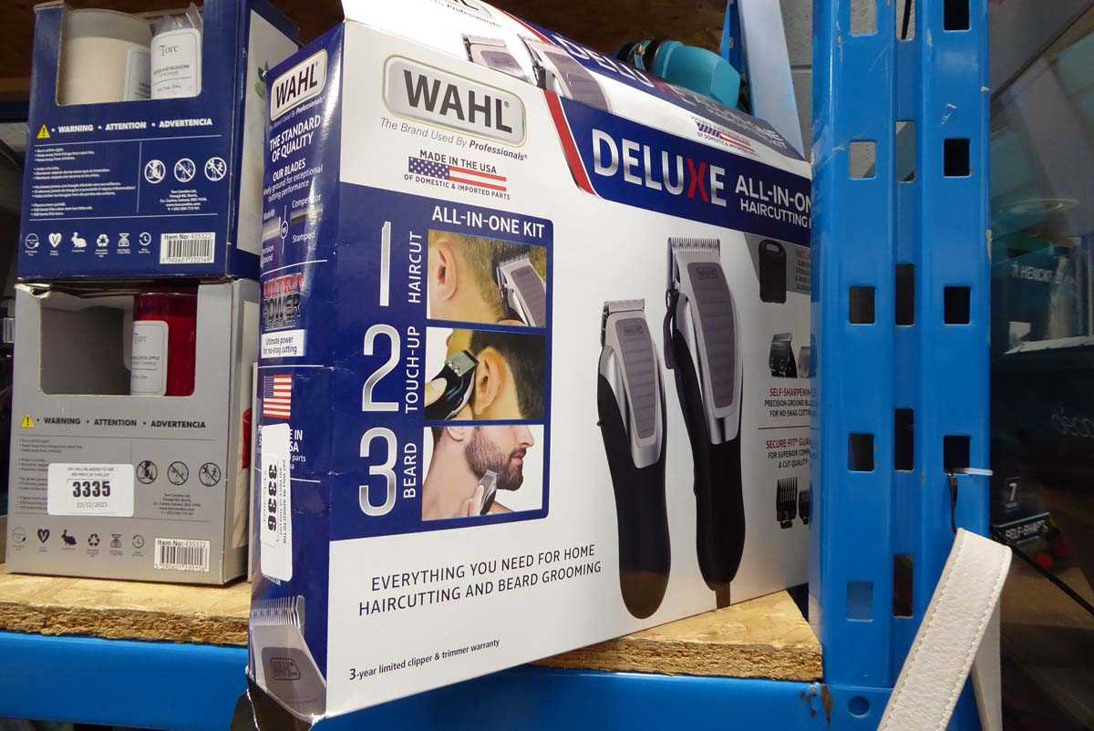 Lot 3336 - Wahl Deluxe all in one hair cutting kit Lot 3336 - Wahl Deluxe all in one hair cutting kit