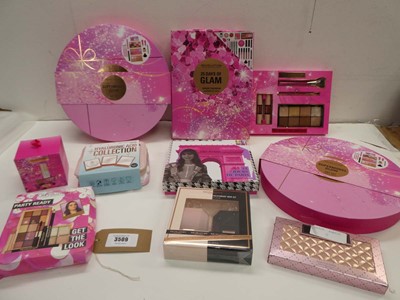 Lot 10 Revolution cosmetic sets including...
