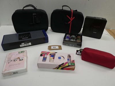 Lot 8 Ted Baker toiletry gift sets including...