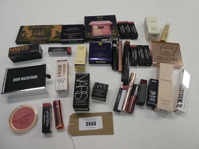 Lot Selection of branded cosmetics including Dior,...