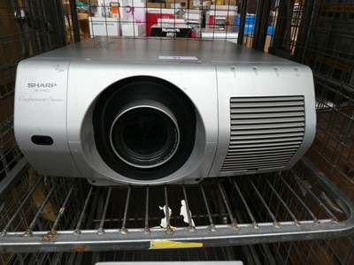 Lot 31 - Sharp Conference series projector XG-V10XU &...