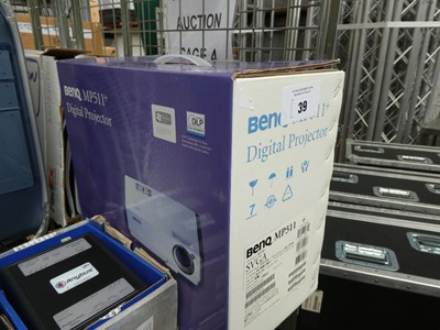 Lot 39 - BenQ MP511 digital projector in box