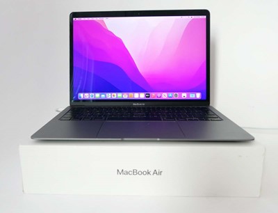Lot 2001 - MacBook Air 13" 2020 A2337 Space Grey laptop...
