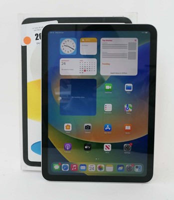 Lot 2027 - iPad 10th Gen A2696 64GB Silver tablet with...