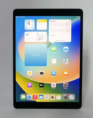 Lot 2044 - iPad Pro 10.5" Space Grey 256GB tablet