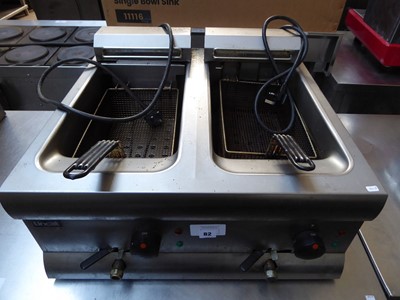 Lot 82 - 60cm electric Lincat twin well fryer with 2...