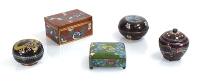 Lot 62 - A group of cloisonné containers (5)