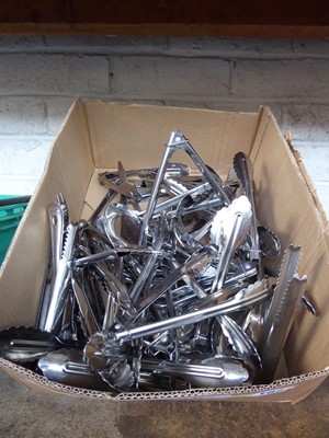 Lot 164 - Box containing mostly stainless steel serving...