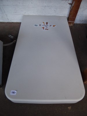 Lot 187 - Wall mounted nappy changing station