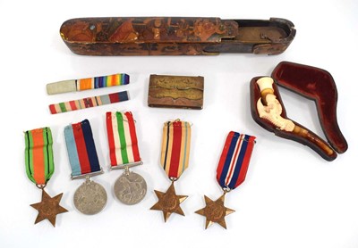 Lot 107 - A group of Second World War medals including...