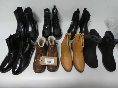 Lot 3586 - Bundle of ladies ankle boots of various styles...