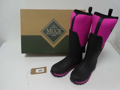 Lot 3604 - 1 x The Muck Boot Company boots, UK 7