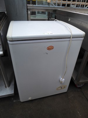 Lot 203 - 65cm Swan chest freezer