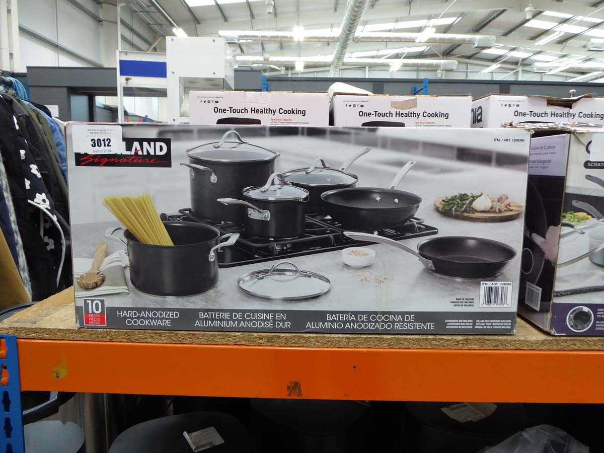 Lot 3012 Kirkland signature cookware set