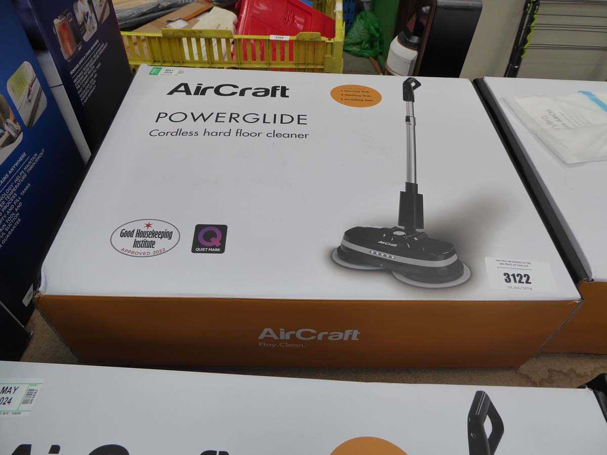 Lot 3122 Aircraft power cordless hard floor cleaner