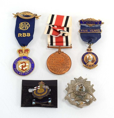 Lot 66 - A Special Constabulary medal awarded to Walter...