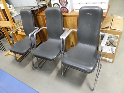 Lot 5112 - A set of three 1970/80's Hille cantilever...