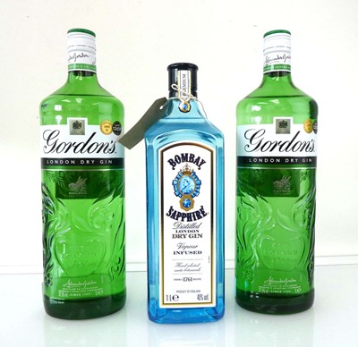 Lot 25 - 3 bottles of Gin, 1x Bombay Sapphire London...