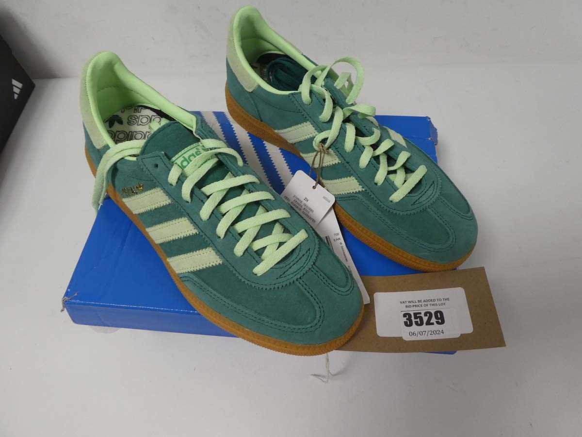 Lot 3529 - Boxed pair of Adidas Spezial trainers, green,...