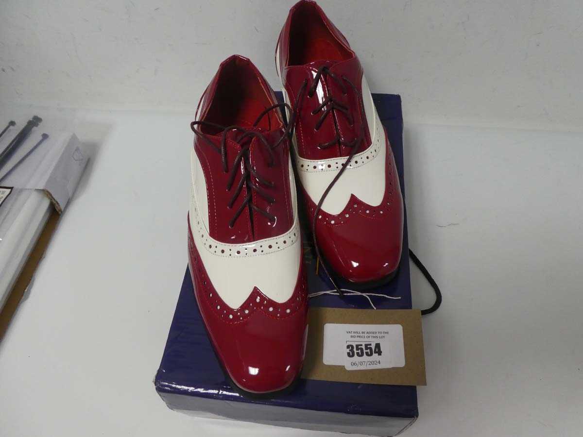 Lot 3554 - Boxed pair of Rossellini shoes, red/white, UK 9