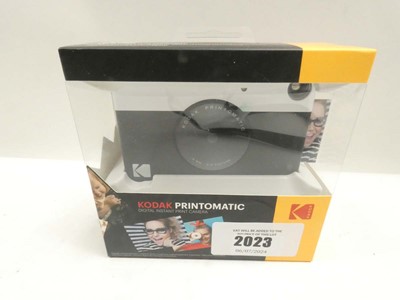 Lot 2023 - Kodak Printomatic digital instant print camera