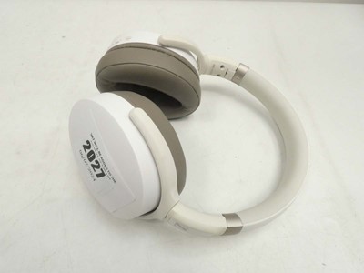 Lot 2027 - Sennheiser HD 450BT wireless headphones