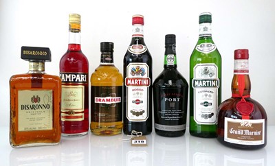 Lot 318 - 7 bottles, 1x Disaronno Liqueur 28% 50cl, 1x...