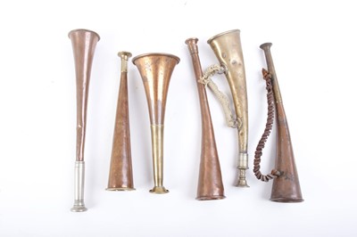Lot 6 - Six copper and brass hunting horns