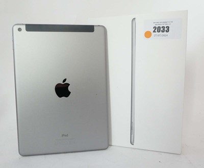 Lot 2033 - iPad 128GB A1823 Space Grey tablet with box