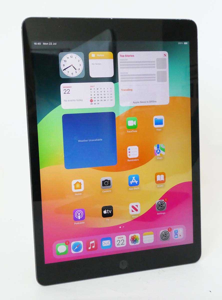 Lot 2040 - iPad 9th Gen 256GB A2602 Space Grey tablet
