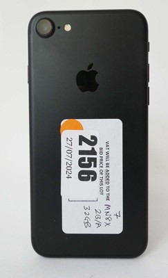 Lot 2156 - iPhone 7 32GB Black