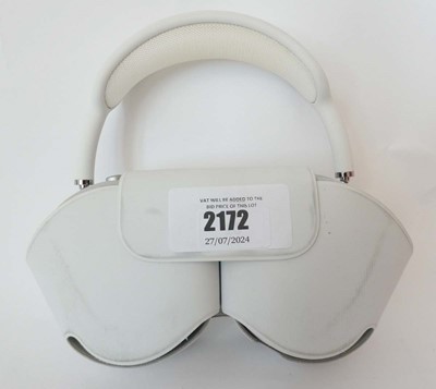 Lot 2172 - AirPods Max White
