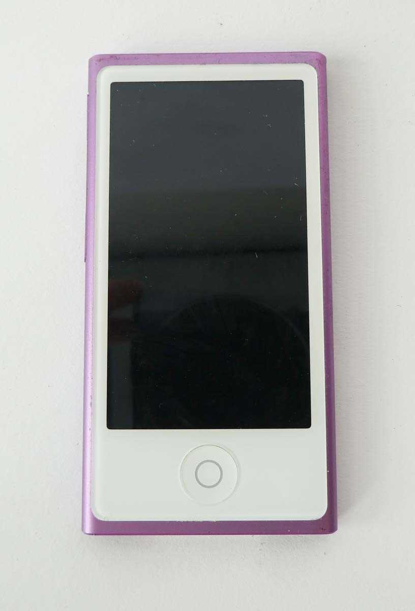 Lot 2192 - iPod Nano 7th Gen 16GB Purple