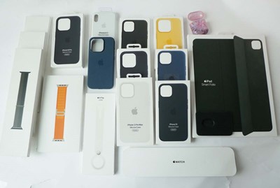 Lot 2238 - Various iPhone & iPad cases / covers and Apple...