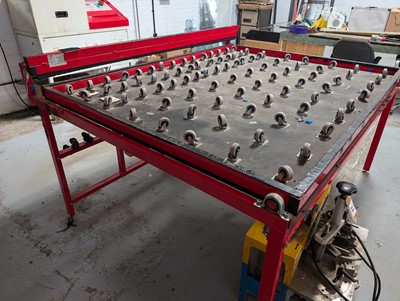 Lot 6 - Thermoseal 2 metre clamping table, serial no....